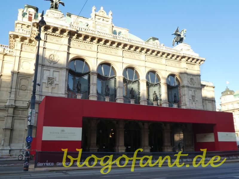 Wien - Walzer, Mozart und Co. am Ufer der Donau 23 StaatsoperWien
