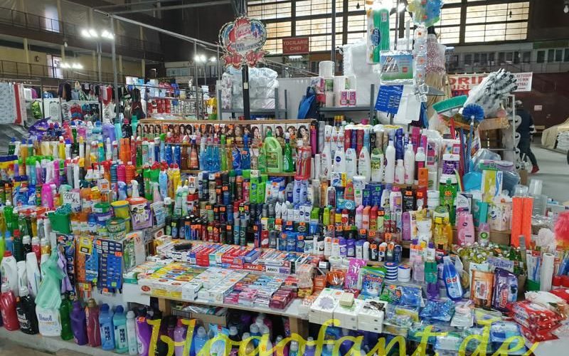 Wirtschaft als Wissenschaft 1 Bukarest Markt Putzmittel