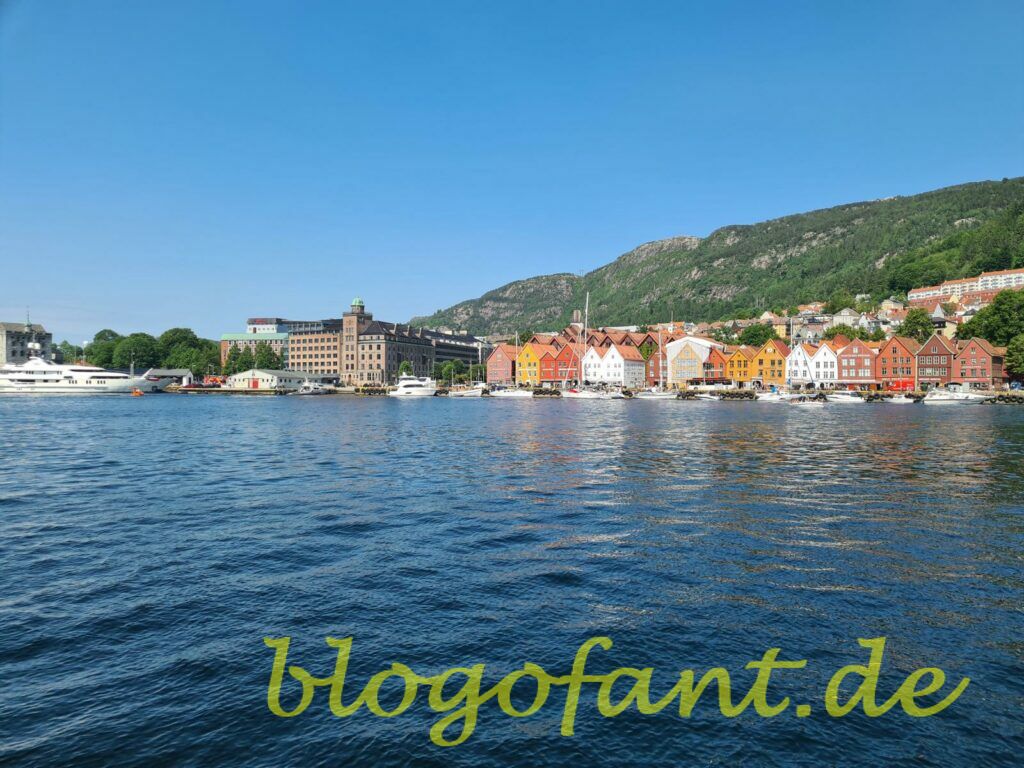 Was man in Bryggen sehen und erleben kann 19 K1600 20220624 150341